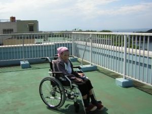リフレ油壺　屋上散歩